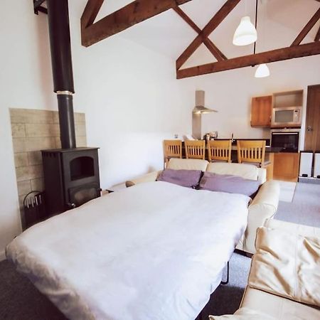 Cosy Cottage On Banks Of River Wye Foy Esterno foto