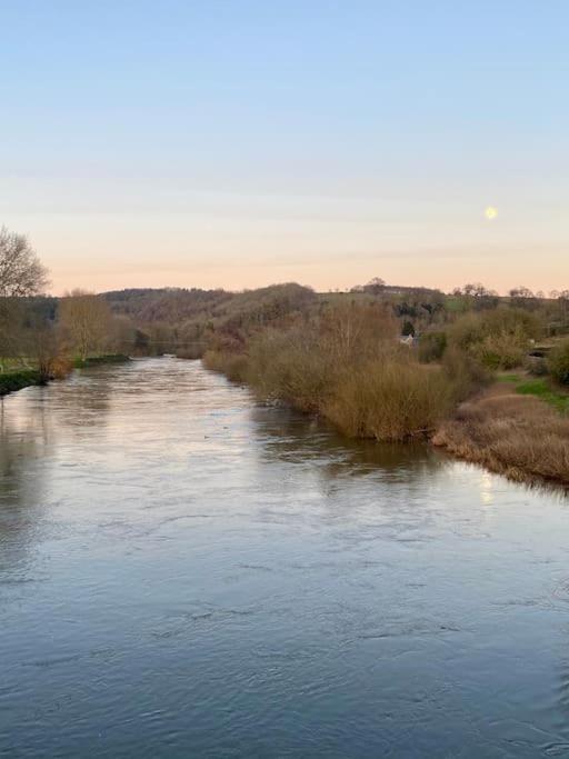 Cosy Cottage On Banks Of River Wye Foy Esterno foto