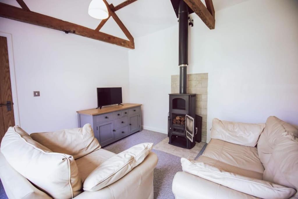 Cosy Cottage On Banks Of River Wye Foy Esterno foto
