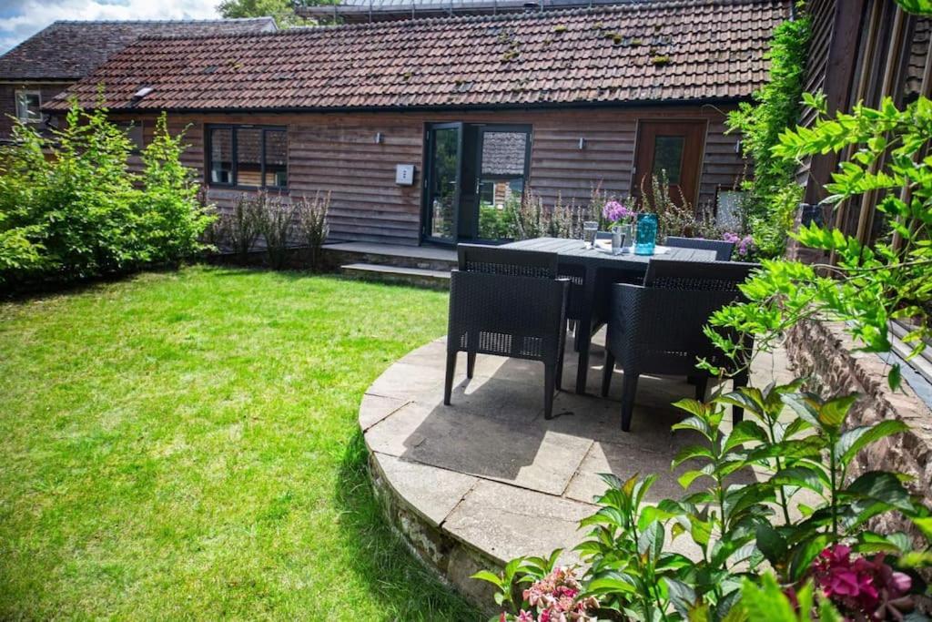 Cosy Cottage On Banks Of River Wye Foy Esterno foto